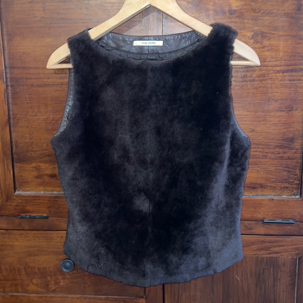UNIQUE Genuine Leather and faux fur vest